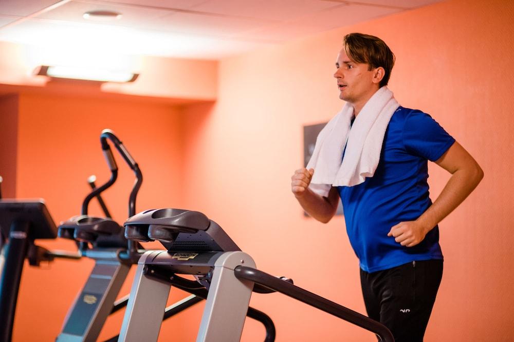 Trihotel Rostock - Wellnesshotel Adults Only エクステリア 写真