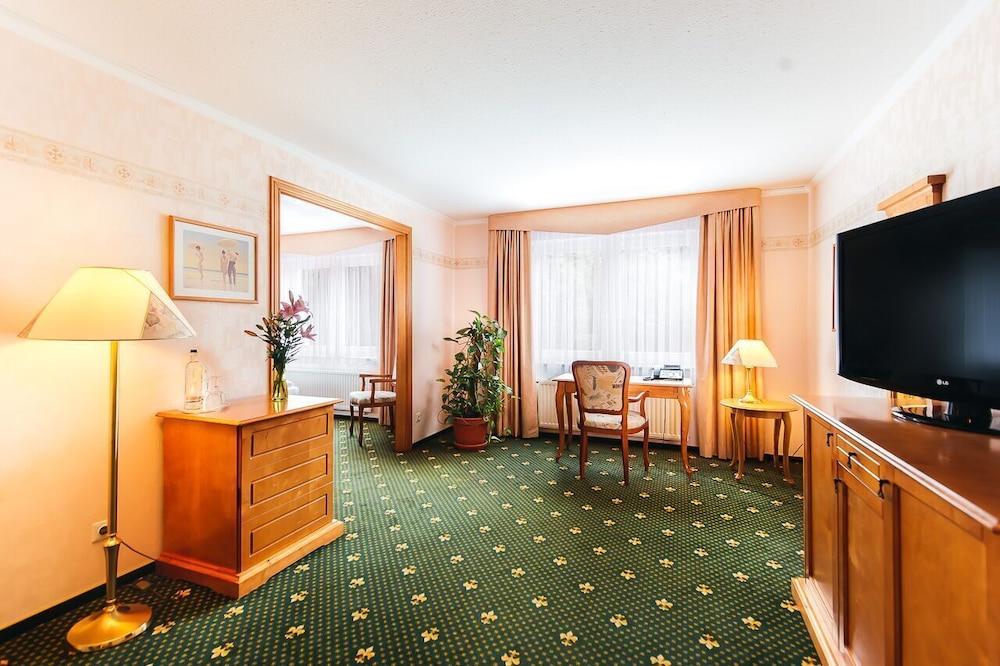 Trihotel Rostock - Wellnesshotel Adults Only エクステリア 写真